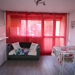  Apartamento St Lary Village-vue Montagne.