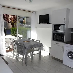  Apartamento Hameau Des Thermes - Rez De Chaussée